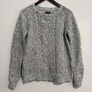 Roots Women's Black and White Crew Neck Sweater